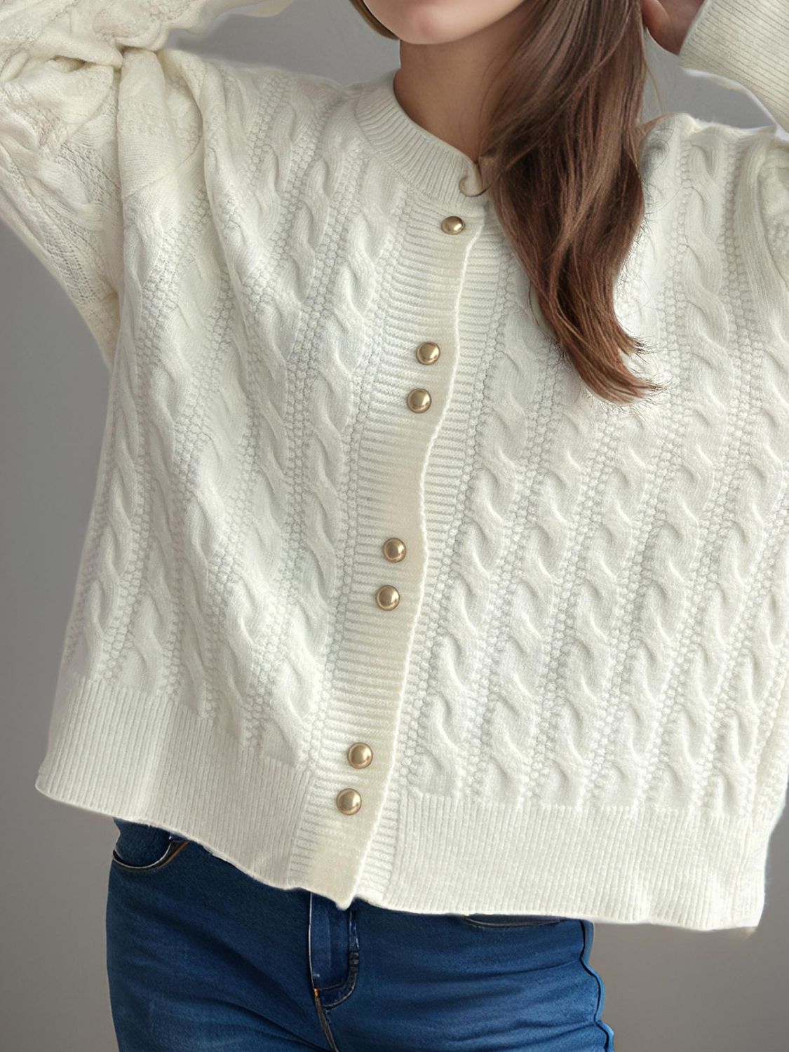 Cable-Knit Round Neck Long Sleeve Cardigan