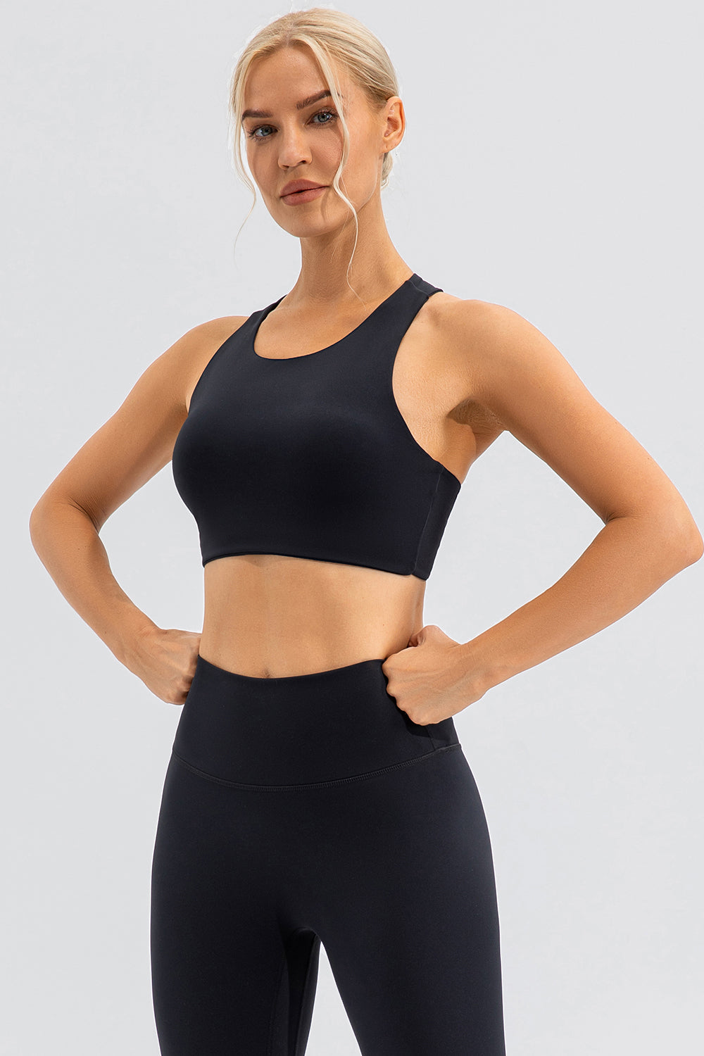 Round Neck Cutout Cropped Active Tank